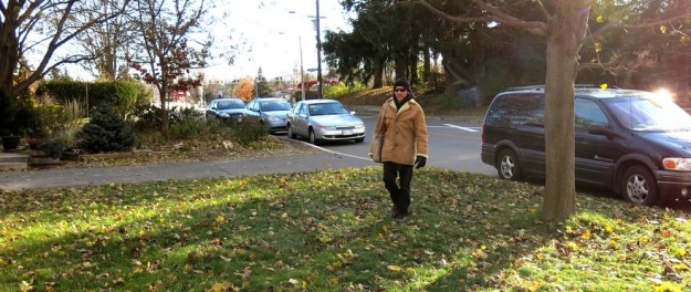 Dan Rubinstein walking to my house on the morning of 13 November 2013.